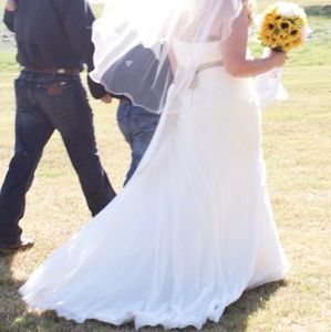 Size 16 wedding dress